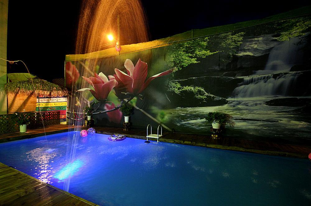 Gangchon Beautiful Pension Chuncheon Esterno foto