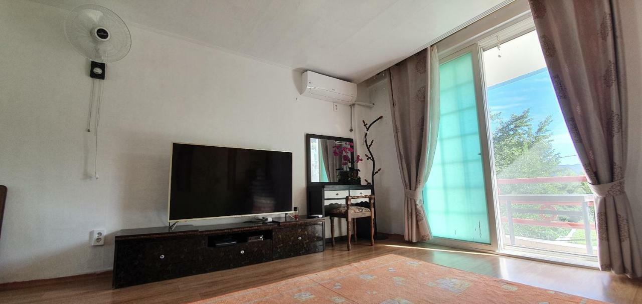 Gangchon Beautiful Pension Chuncheon Esterno foto